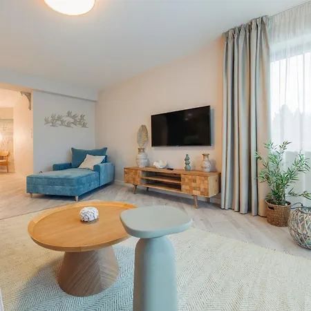Apartamenty Sun & Snow W Ves Przy Plazy - Sauna, Basen, Jacuzzi, Plac Zabaw Владиславово Екстер'єр фото