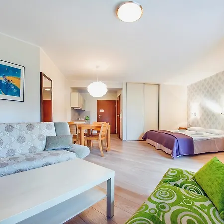 Apartamenty Sun & Snow W Ves Przy Plazy - Sauna, Basen, Jacuzzi, Plac Zabaw Владиславово Екстер'єр фото