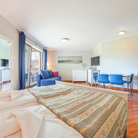 Apartamenty Sun & Snow W Ves Przy Plazy - Sauna, Basen, Jacuzzi, Plac Zabaw Владиславово Екстер'єр фото