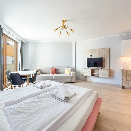 Apartamenty Sun & Snow W Ves Przy Plazy - Sauna, Basen, Jacuzzi, Plac Zabaw Владиславово Екстер'єр фото