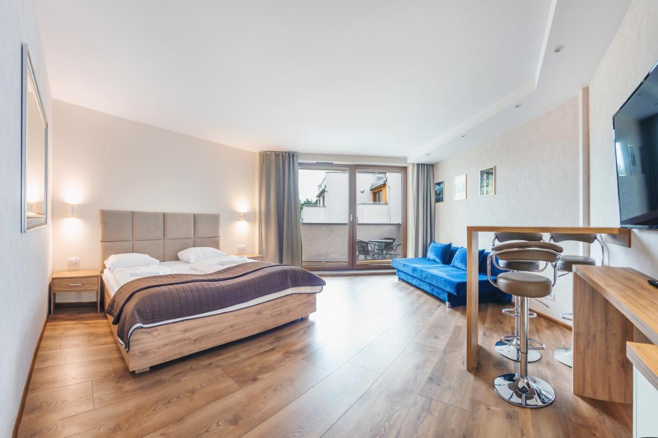 Apartamenty Sun & Snow W Ves Przy Plazy - Sauna, Basen, Jacuzzi, Plac Zabaw Apartment *