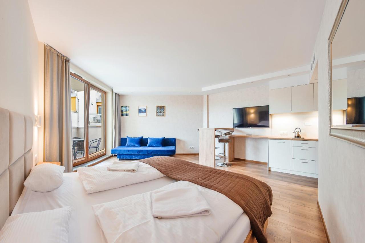 Apartamenty Sun & Snow W Ves Przy Plazy - Sauna, Basen, Jacuzzi, Plac Zabaw Apartment *