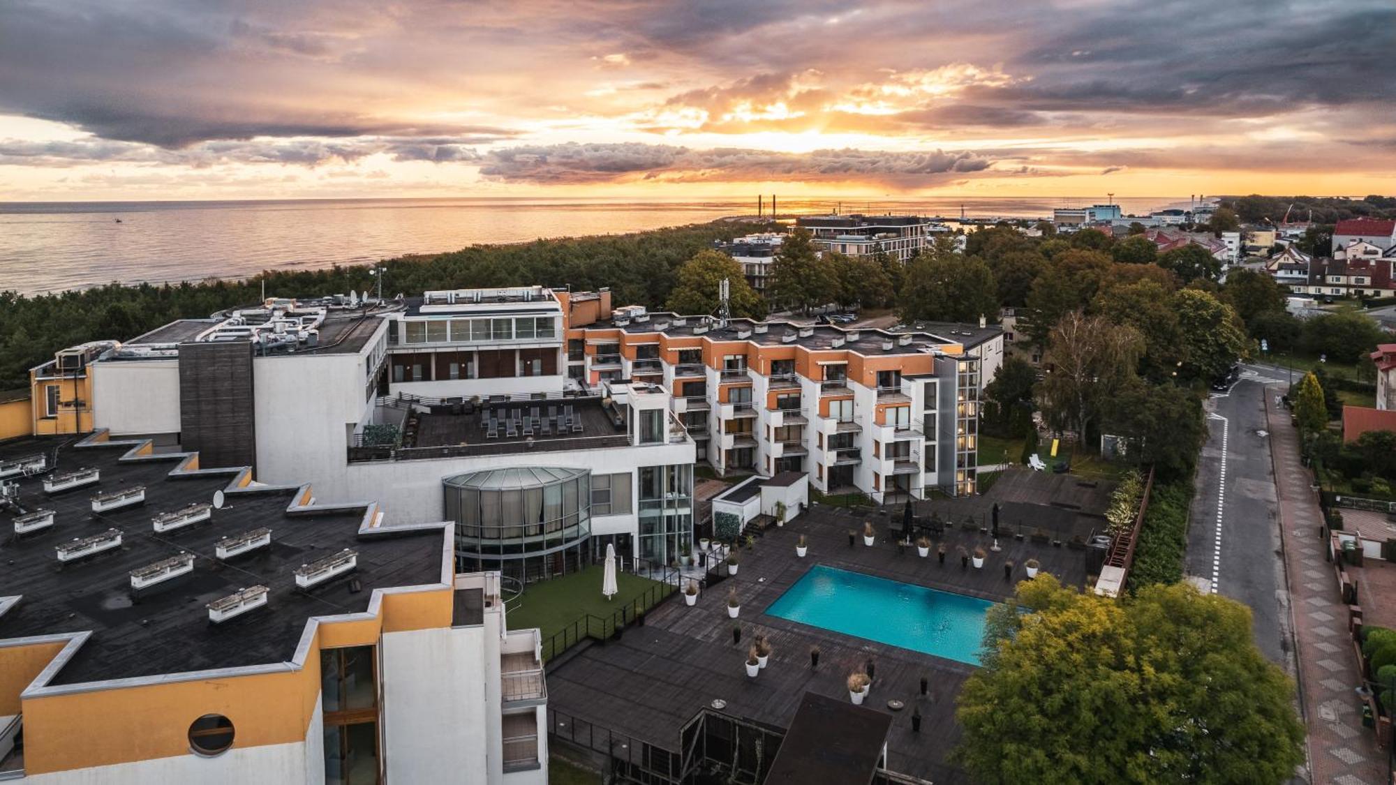 Apartamenty Sun & Snow W Ves Przy Plazy - Sauna, Basen, Jacuzzi, Plac Zabaw *