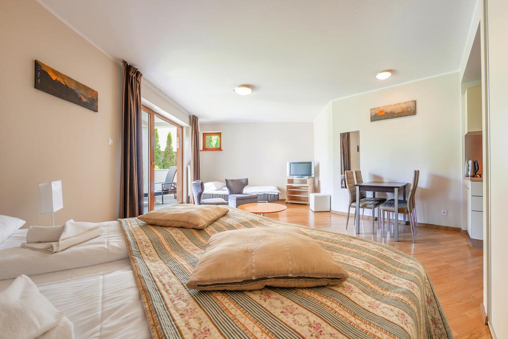 Apartment Apartamenty Sun & Snow W Ves Przy Plazy - Sauna, Basen, Jacuzzi, Plac Zabaw